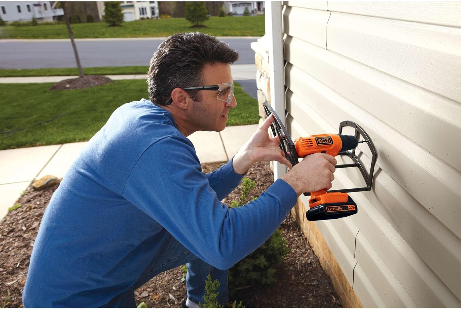 BLACK+DECKER 20V MAX POWERCONNECT Power Drill Cordless Drill Driver Electric Screwdriver with 30 Piece Bit Set, Battery and Charger Included (LD120VA)